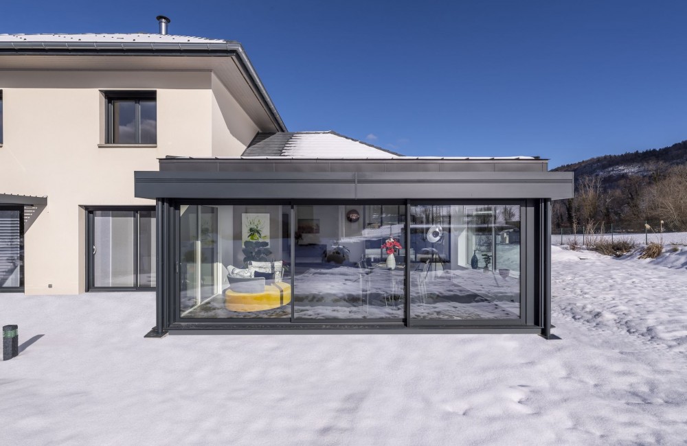 Extension de maison à toiture plate en aluminium Quintal Haute-Savoie -74