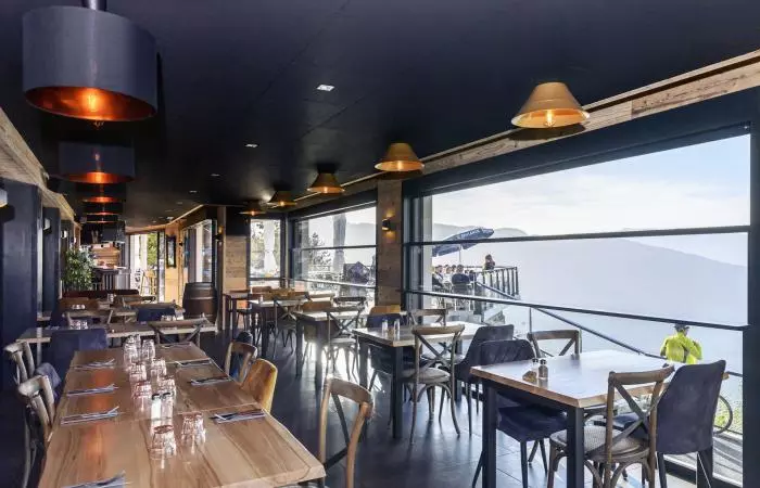 Fenêtres, vitrine et menuiseries pour les pro à Annecy