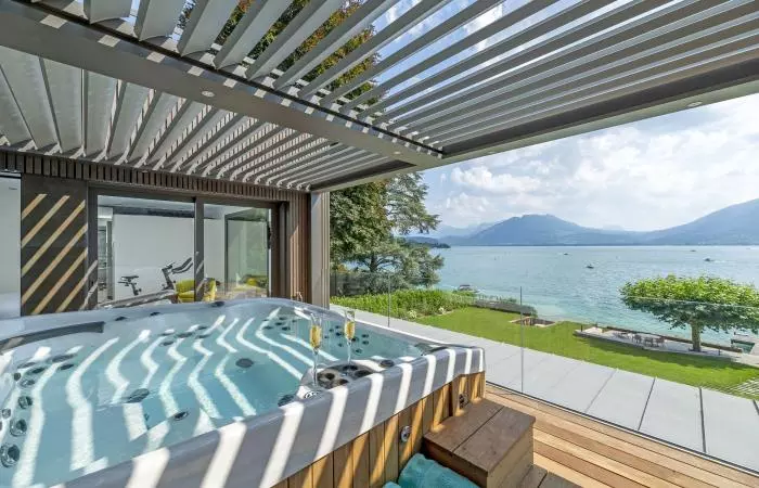 Installation de pergola en aluminium