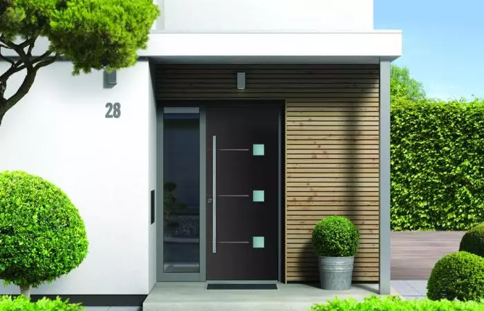 Installation de porte d'entrée à Annecy