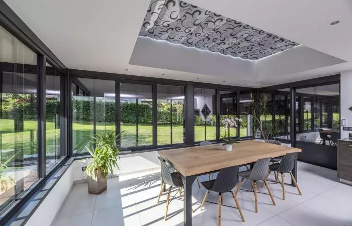 Installation de stores d'intérieur