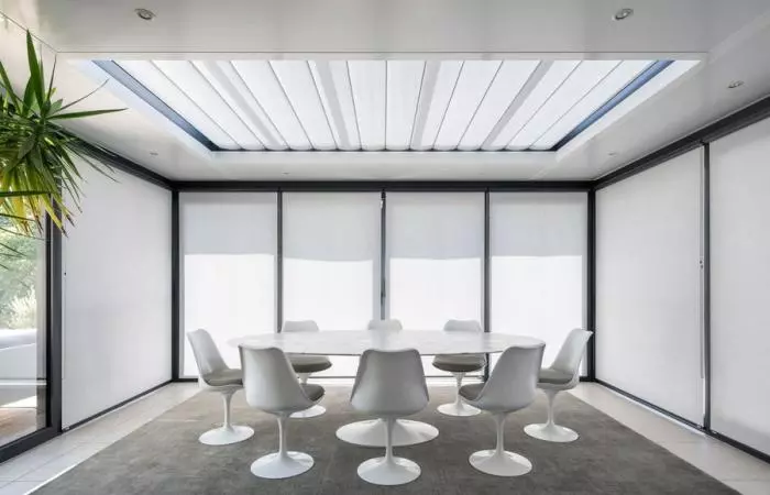 Pose de stores intérieurs