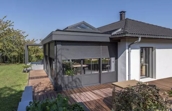 Installation de volets roulants